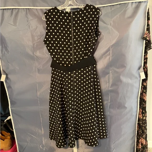 City Chic Polka Dot Sleeveless Vintage-look Dress - Black and White - Picture 9 of 10